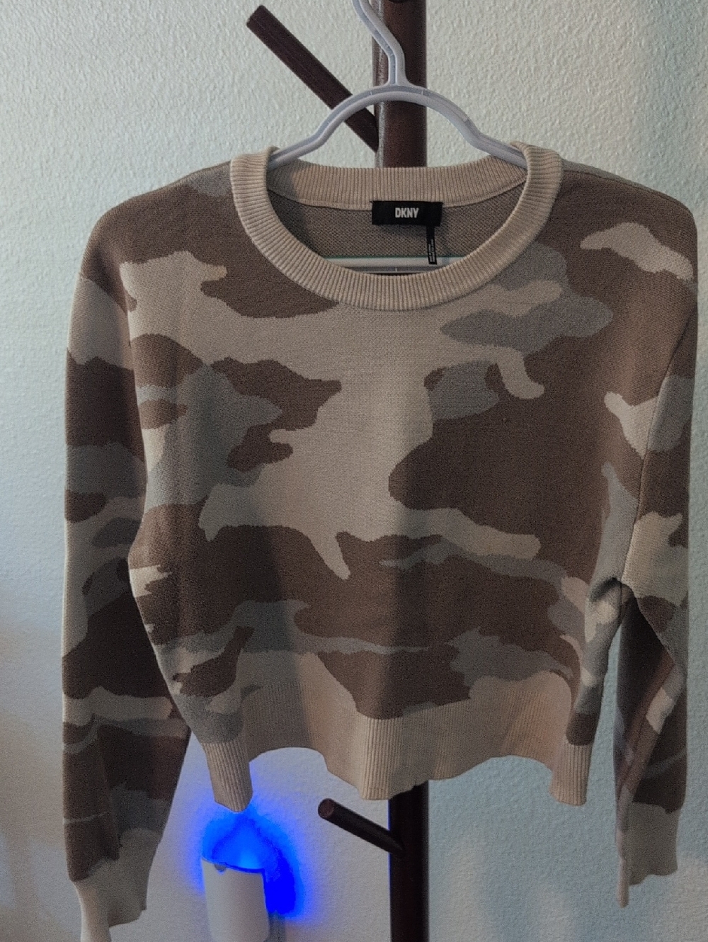 DKNY Camouflage Cropped Sweater in Taupe & Olive Green